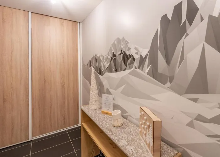 Spacieux Proche Des Pistes Avec Garage Et Wifi A 1650 - Fr-1-563-112