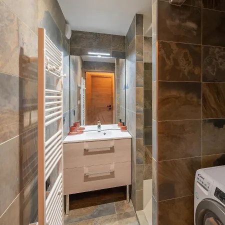 Neuf, 3 Ch., 8 Pers., Cabine, Au Pied Des Pistes à - Fr-1-563-112 Apartamento Courchevel